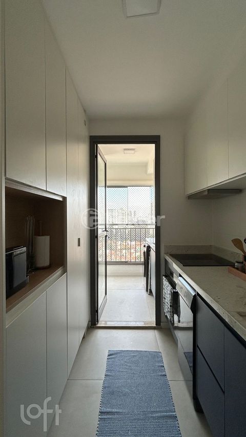 Image 5 - 874045