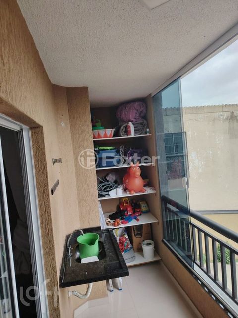Image 7 - 874060