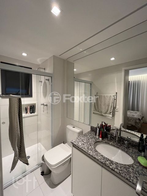 Image 9 - 874117