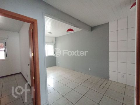Image 7 - 874118