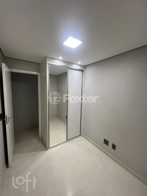 Image 7 - 874155