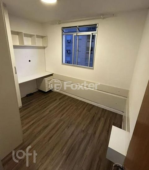 Image 7 - 874158