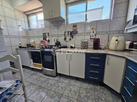 Image 4 - 874162