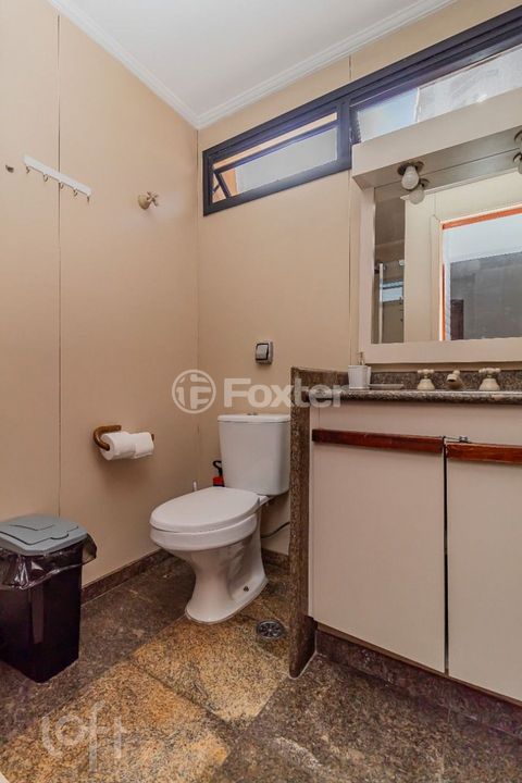 Image 7 - 874166