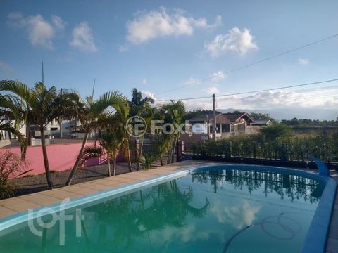Image 1 - 874188