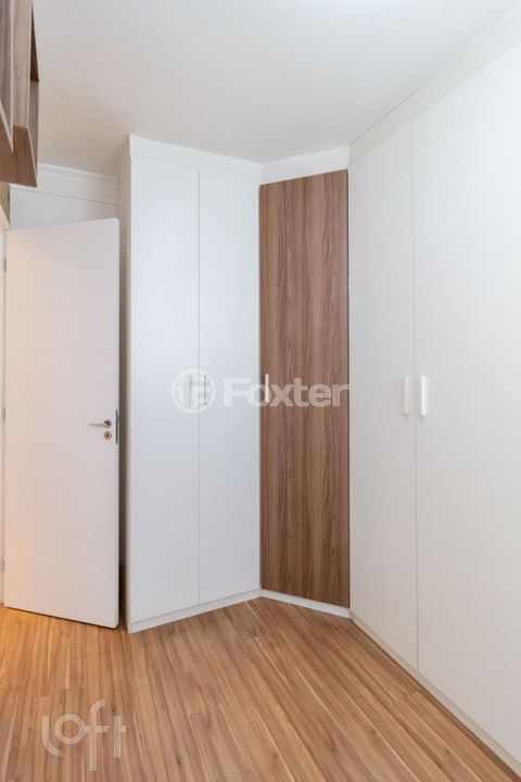 Image 8 - 874190