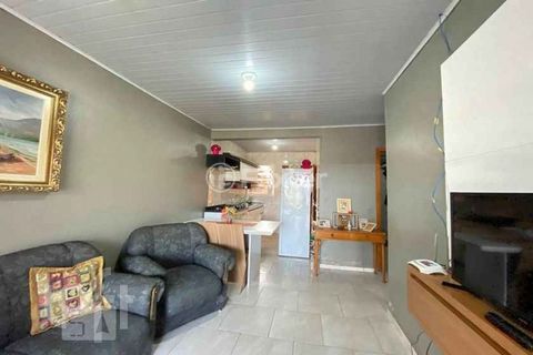 Image 4 - 874205