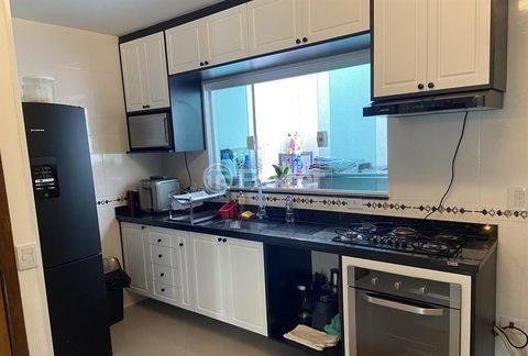 Image 7 - 874222