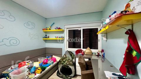 Image 11 - 874225