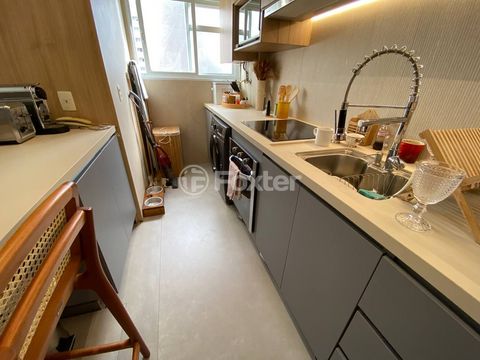 Image 3 - 874284