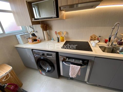 Image 9 - 874284