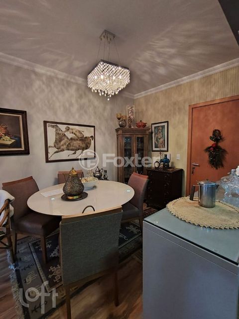 Image 3 - 874286