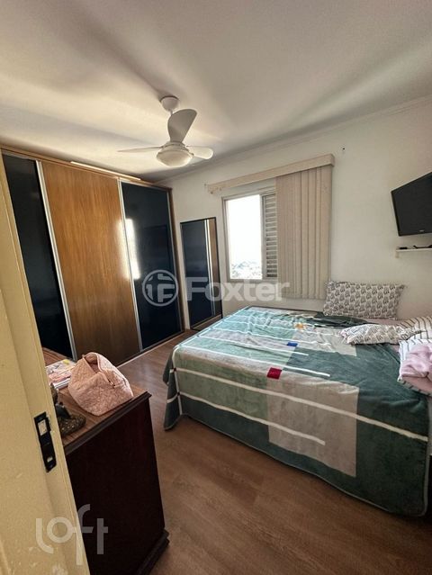 Image 7 - 874295