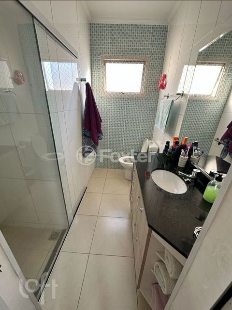 Image 8 - 874295