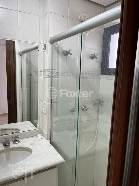 Image 9 - 874302