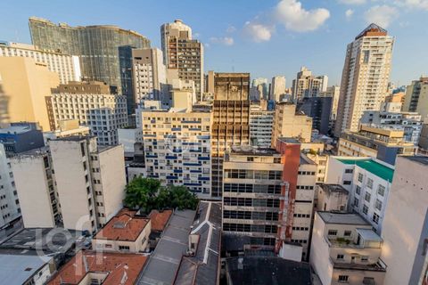 Image 14 - 874313