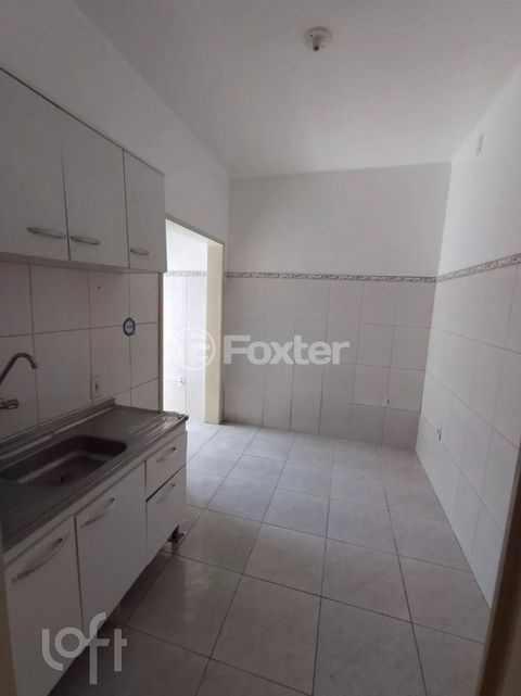 Image 3 - 874324