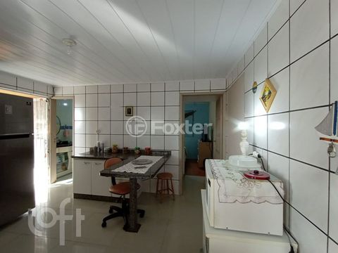 Image 7 - 874327