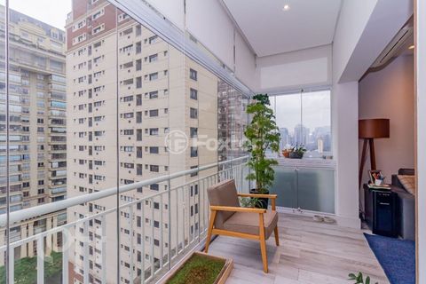 Image 13 - 874334