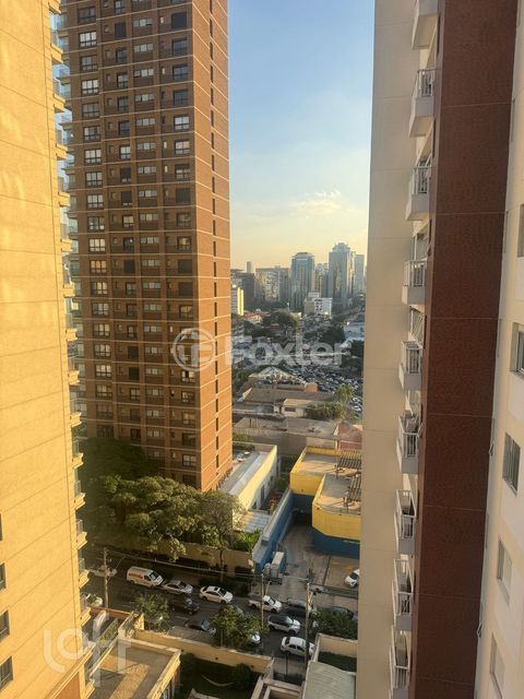 Image 2 - 874334