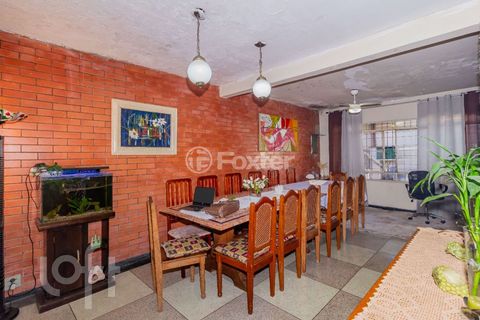 Image 6 - 874340