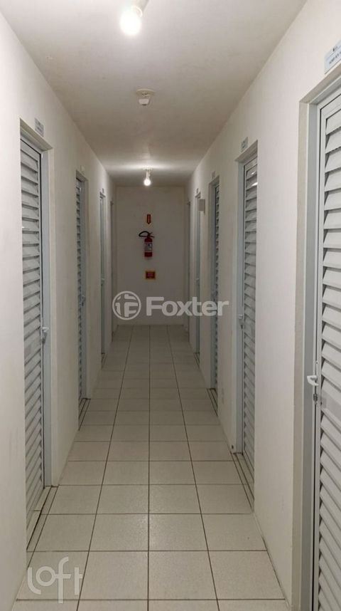 Image 8 - 874354