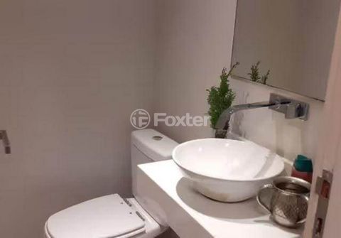 Image 8 - 874357