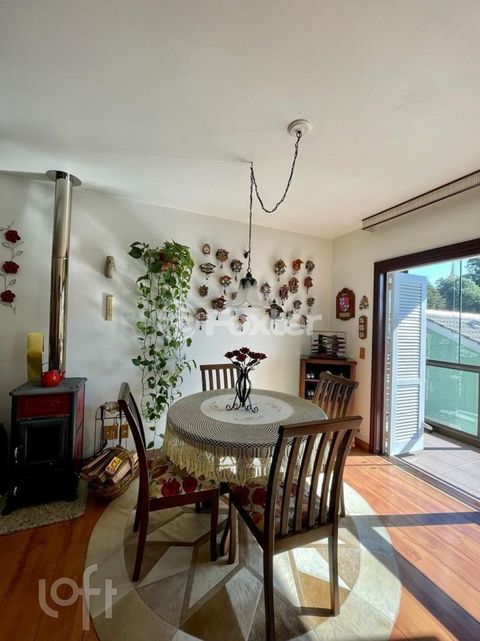 Image 5 - 874363