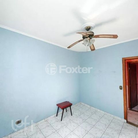 Image 4 - 874365