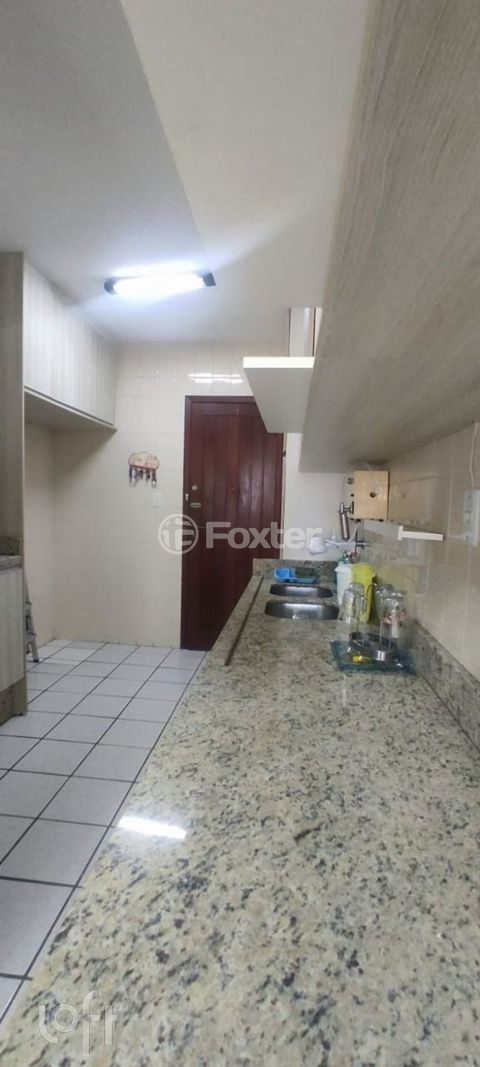 Image 9 - 874397