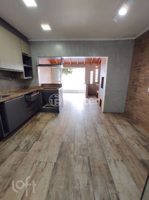 Image 7 - 874407