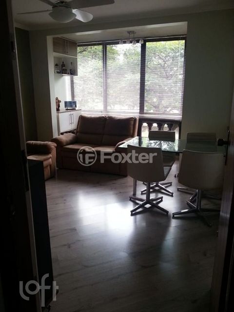 Image 3 - 874430
