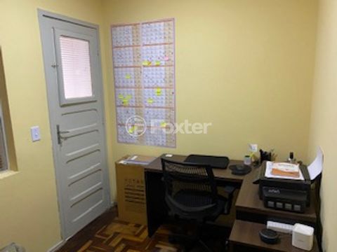 Image 9 - 874431