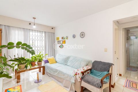 Image 7 - 874434