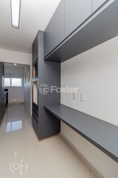 Image 9 - 874437