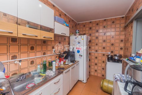 Image 11 - 874439