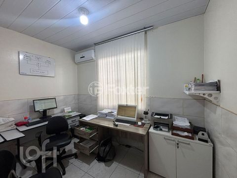 Image 5 - 874442