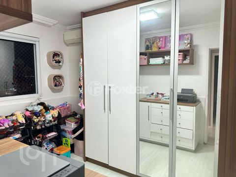 Image 6 - 874443