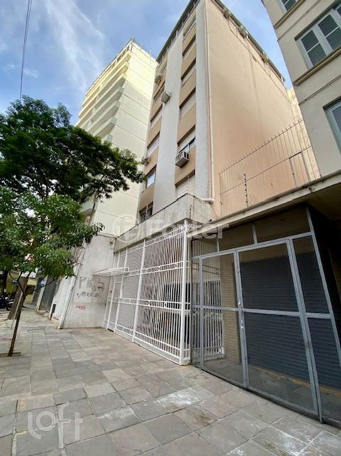 Image 3 - 874448