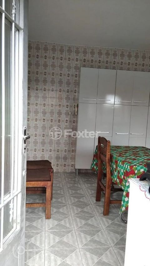 Image 2 - 874453