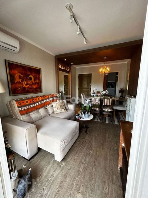 Image 3 - 874460