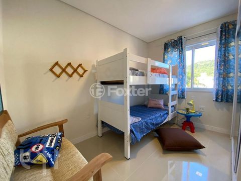 Image 11 - 874471