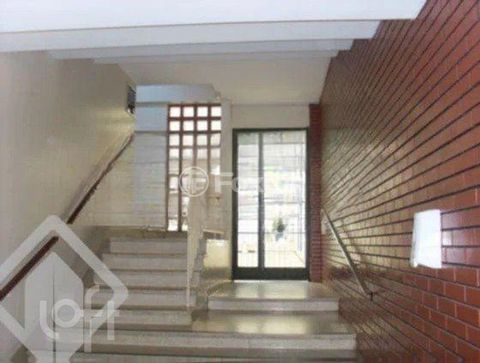 Image 9 - 874475
