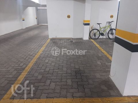 Image 10 - 874487