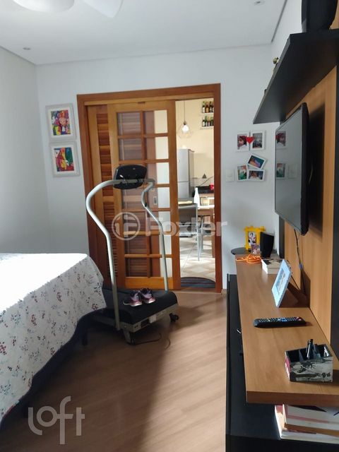 Image 7 - 874543