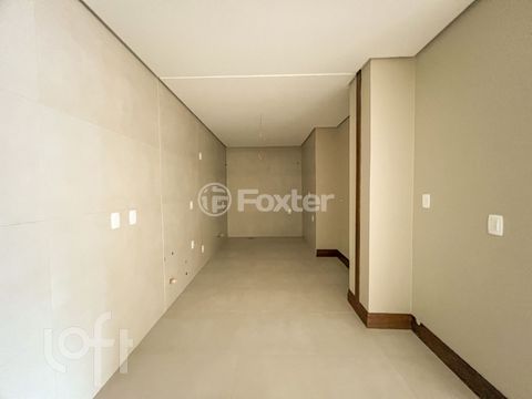 Image 7 - 874551