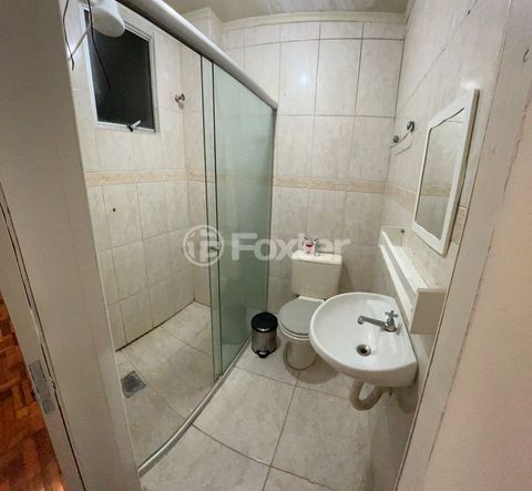 Image 7 - 874562
