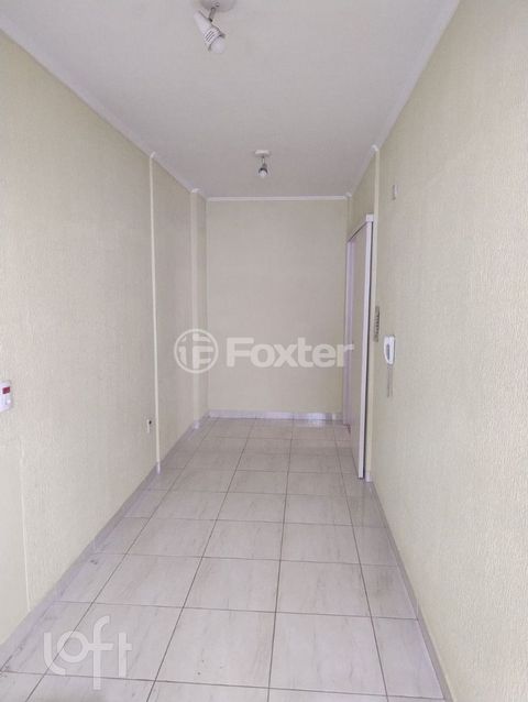 Image 10 - 874610