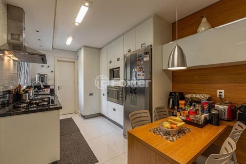 Image 8 - 874620