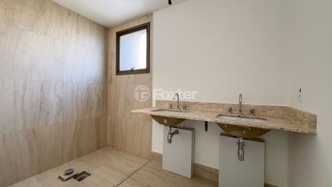 Image 8 - 874622